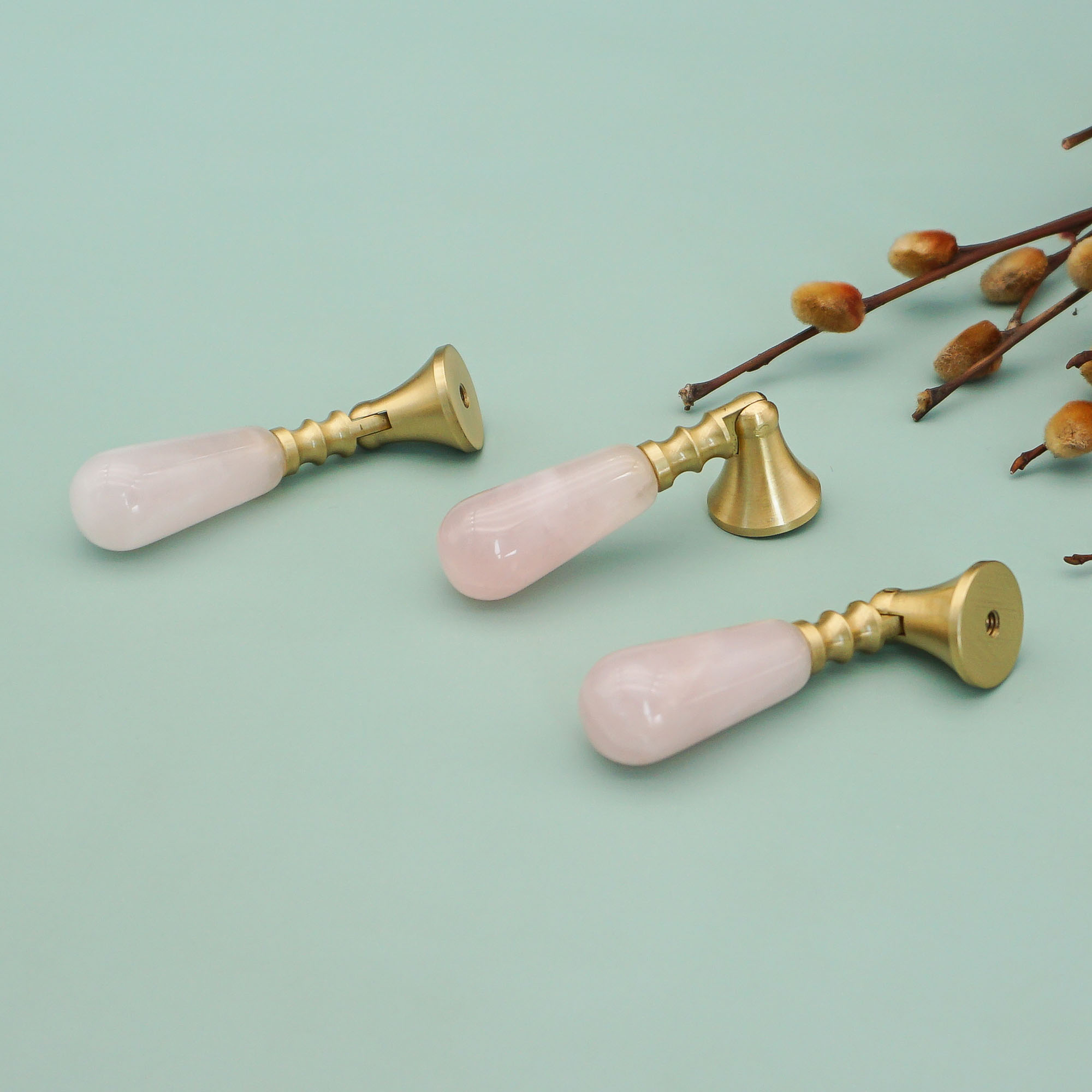Manopole e maniglie per porte  - Furniture Hardware Drop Pulls recensione e prezzo